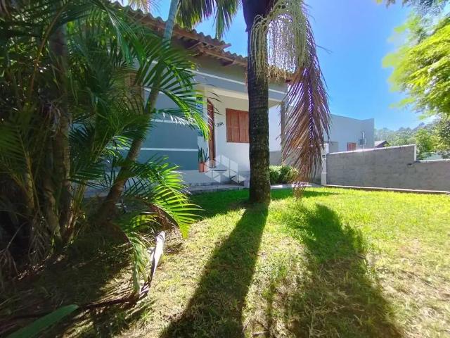 Casa / Sobrado para Venda em Vera Cruz/RS Centro 2 Quartos