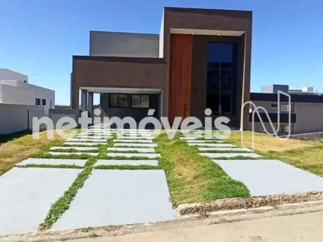 Casa / Sobrado para Venda em Vespasiano/MG Gran Park 4 Quartos