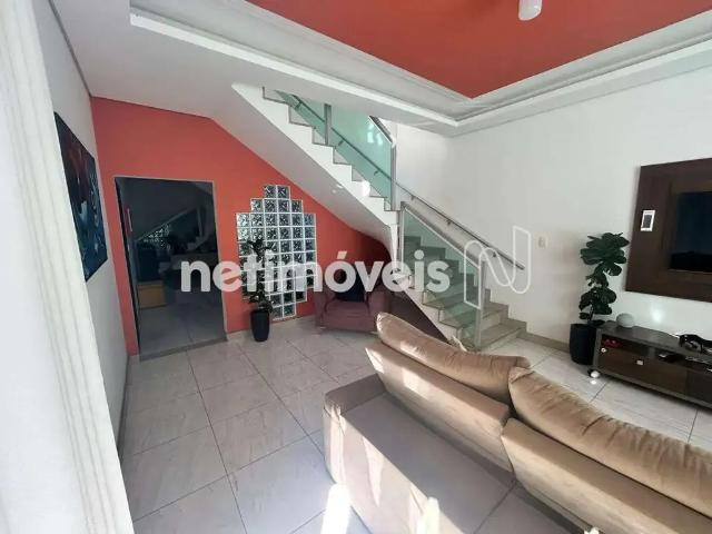 Casa / Sobrado para Venda em Vespasiano/MG Jardim Daliana 3 Quartos