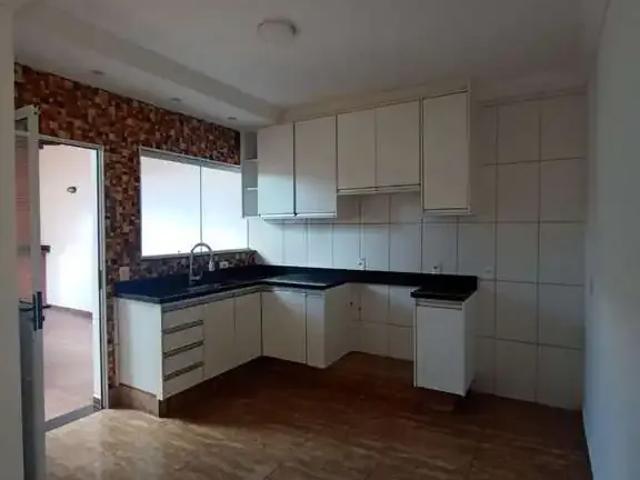 Casa / Sobrado para Venda em Vinhedo/SP Capela 2 Quartos