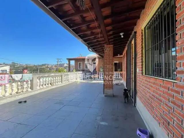 Casa / Sobrado para Venda em Vinhedo/SP Capela 3 Quartos