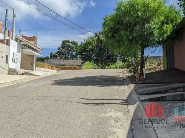 Casa / Sobrado para Venda em Vinhedo/SP Capela 3 Quartos