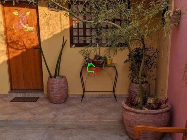 Casa / Sobrado para Venda em Vinhedo/SP Capela 3 Quartos
