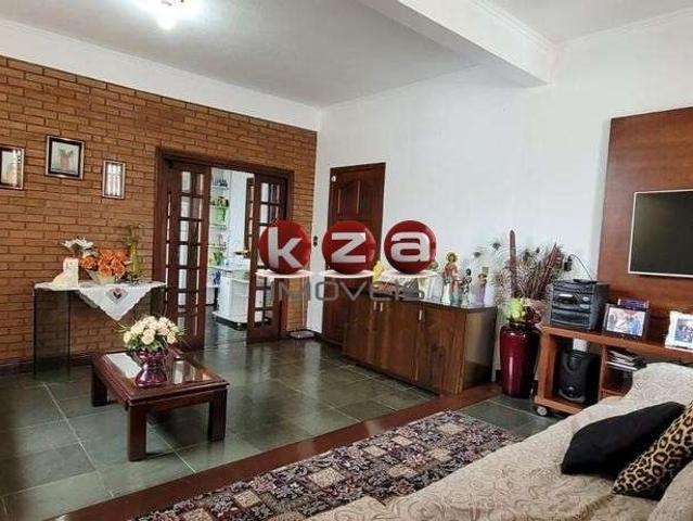 Casa / Sobrado para Venda em Vinhedo/SP Capela 3 Quartos
