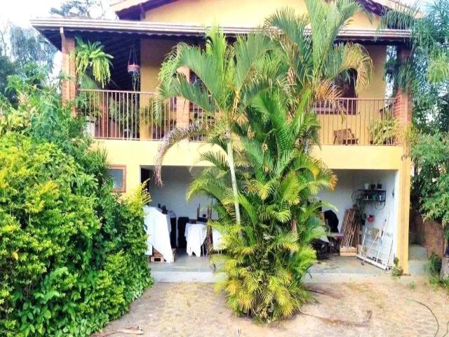 Casa / Sobrado para Venda em Vinhedo/SP Capela 4 Quartos