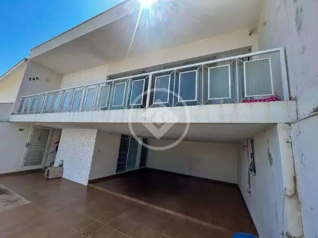 Casa / Sobrado para Venda em Vinhedo/SP Centro 3 Quartos