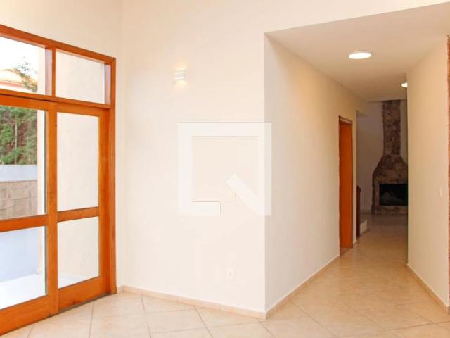 Casa / Sobrado para Venda em Vinhedo/SP Jardim Três Irmãos 3 Quartos
