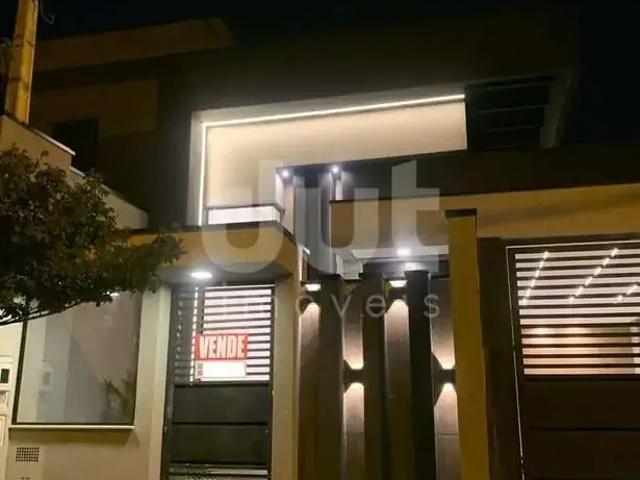 Casa / Sobrado para Venda em Vinhedo/SP Pinheirinho 3 Quartos