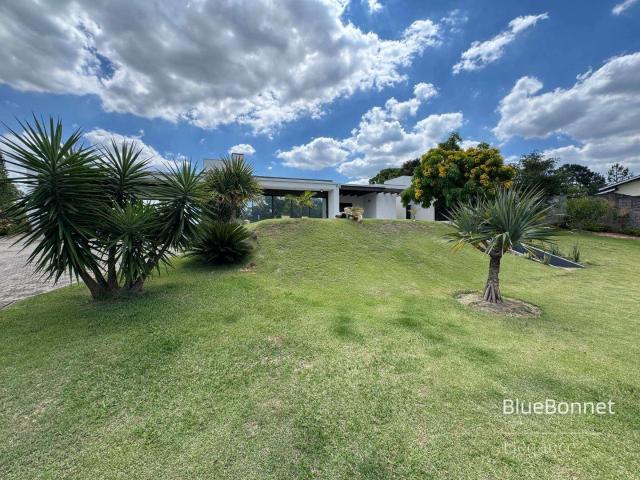 Casa / Sobrado para Venda em Vinhedo/SP Pinheirinho 3 Quartos