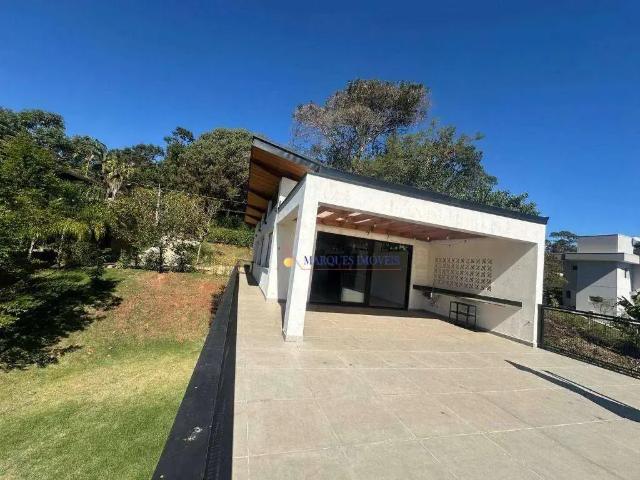 Casa / Sobrado para Venda em Vinhedo/SP Vale da Santa Fé 4 Quartos