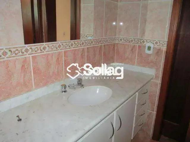 Casa / Sobrado para Venda em Vinhedo/SP Vista Alegre 4 Quartos