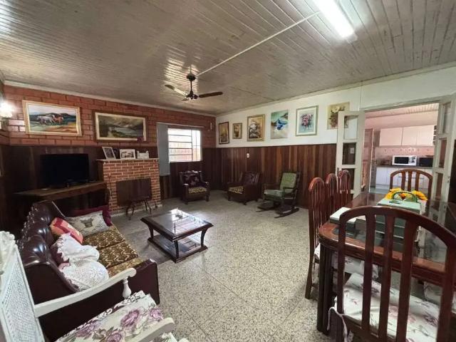 Casa / Sobrado para Venda em Viamão/RS Tarumã 3 Quartos