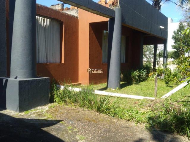 Casa / Sobrado para Venda em Viamão/RS Cantegril 4 Quartos