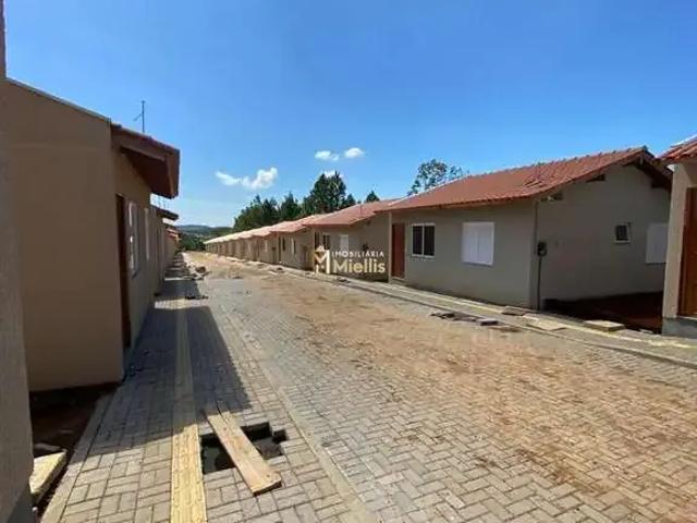 Casa / Sobrado para Venda em Viamão/RS Estalagem 2 Quartos