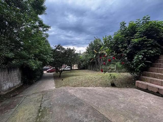 Casa / Sobrado para Venda em Viamão/RS São Lucas 3 Quartos