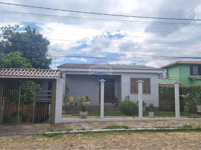 Casa / Sobrado para Venda em Viamão/RS Santa Isabel 3 Quartos