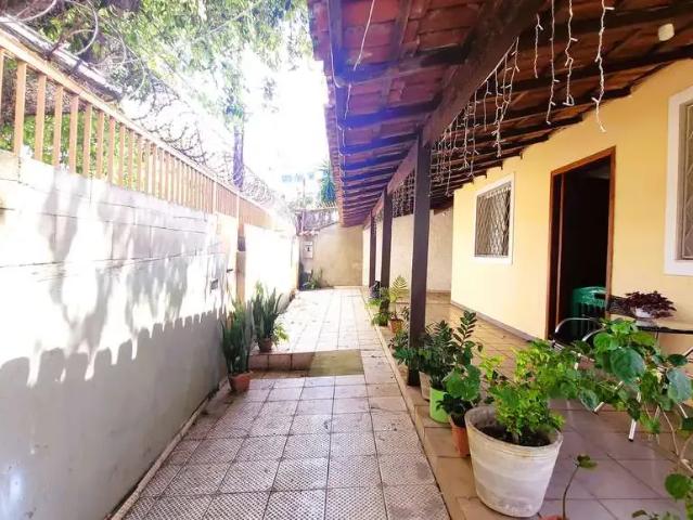 Casa / Sobrado para Venda em Vila Velha/ES Centro de Vila Velha 4 Quartos