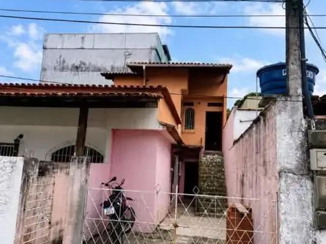 Casa / Sobrado para Venda em Vila Velha/ES Centro 2 Quartos