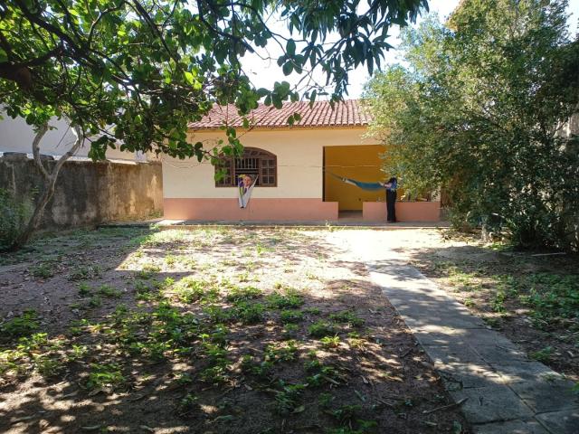 Casa / Sobrado para Venda em Vila Velha/ES Barra do Jucu 4 Quartos