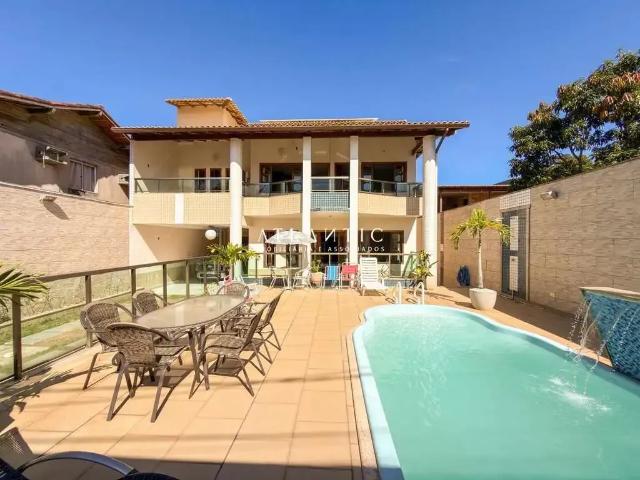 Casa / Sobrado para Venda em Vila Velha/ES Interlagos 5 Quartos