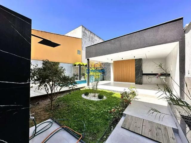 Casa / Sobrado para Venda em Vila Velha/ES Interlagos 5 Quartos