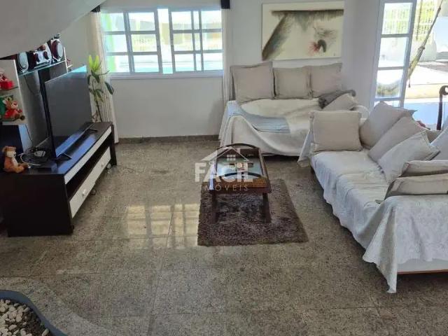 Casa / Sobrado para Venda em Vila Velha/ES Interlagos 5 Quartos