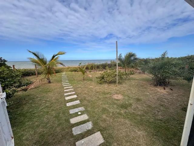 Casa / Sobrado para Venda em Vila Velha/ES Interlagos 3 Quartos