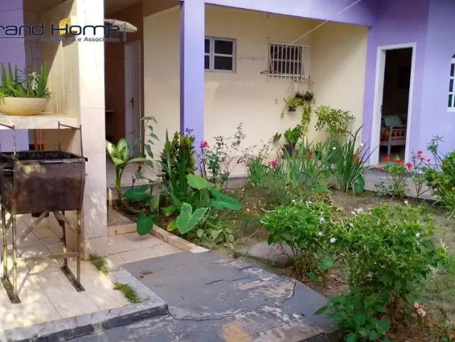Casa / Sobrado para Venda em Vila Velha/ES Itapuã 3 Quartos