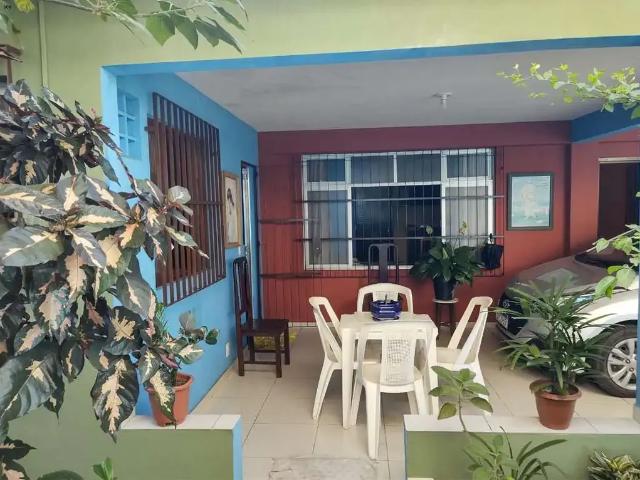 Casa / Sobrado para Venda em Vila Velha/ES Novo México 4 Quartos