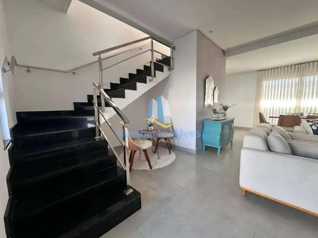 Casa / Sobrado para Venda em Vitória da Conquista/BA Boa Vista 3 Quartos