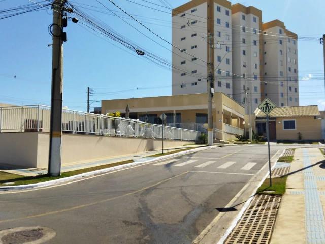 Casa / Sobrado para Venda em Vitória da Conquista/BA Candeias 3 Quartos