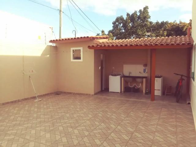 Casa / Sobrado para Venda em Vitória da Conquista/BA Candeias 4 Quartos