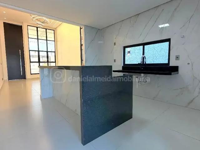 Casa / Sobrado para Venda em Vitória da Conquista/BA Felícia 3 Quartos
