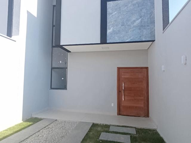 Casa / Sobrado para Venda em Vitória da Conquista/BA Felícia 3 Quartos