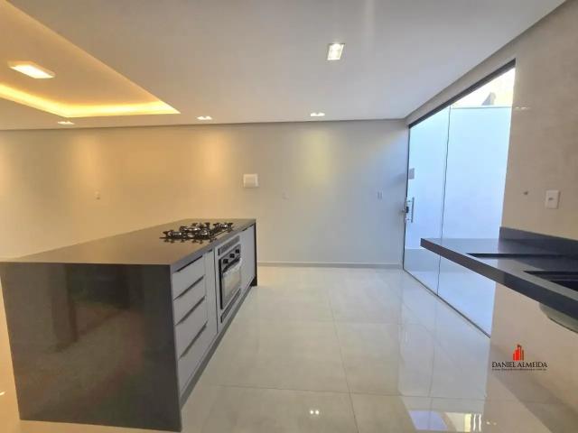 Casa / Sobrado para Venda em Vitória da Conquista/BA Felícia 3 Quartos