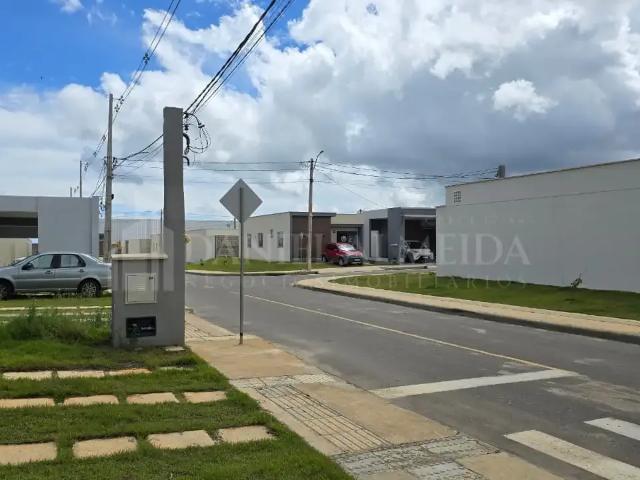 Casa / Sobrado para Venda em Vitória da Conquista/BA Primavera 3 Quartos