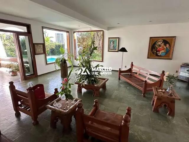 Casa / Sobrado para Venda em Vitória da Conquista/BA Recreio 4 Quartos