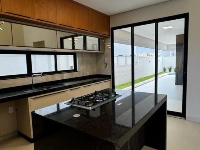 Casa / Sobrado para Venda em Vitória da Conquista/BA Universidade 3 Quartos