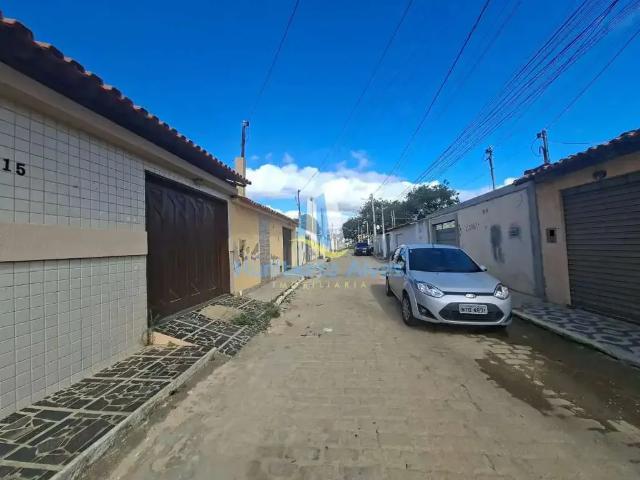 Casa / Sobrado para Venda em Vitória da Conquista/BA Zabelê 3 Quartos