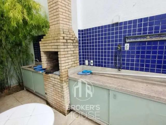 Casa / Sobrado para Venda em Vitória/ES Fradinhos 3 Quartos