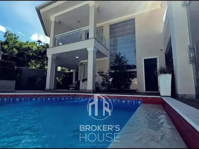 Casa / Sobrado para Venda em Vitória/ES Fradinhos 4 Quartos