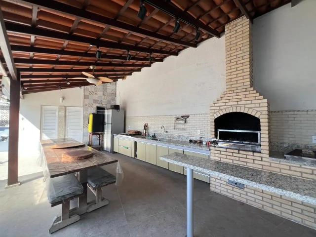 Casa / Sobrado para Venda em Vitória/ES Fradinhos 4 Quartos
