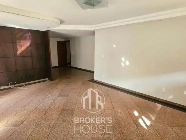 Casa / Sobrado para Venda em Vitória/ES Fradinhos 6 Quartos
