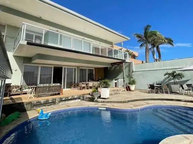 Casa / Sobrado para Venda em Vitória/ES Ilha do Boi 5 Quartos