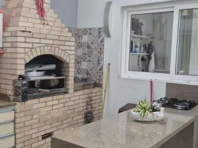 Casa / Sobrado para Venda em Vitória/ES Jabour 4 Quartos