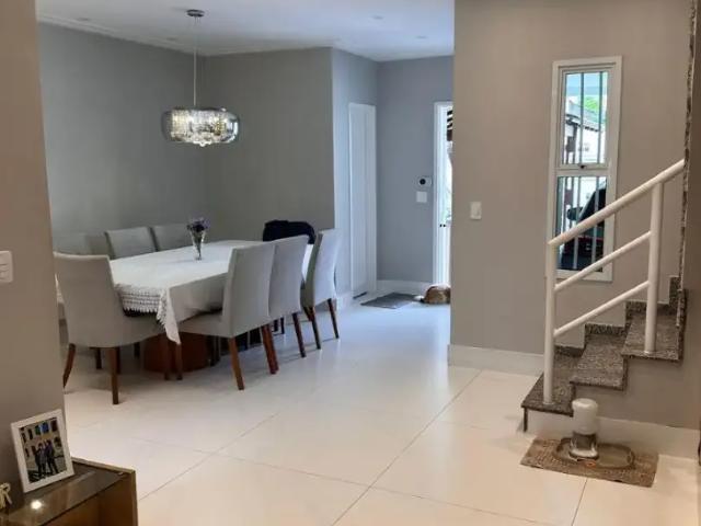 Casa / Sobrado para Venda em Vitória/ES Jardim Camburi 4 Quartos