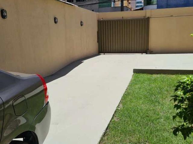 Casa / Sobrado para Venda em Vitória/ES Jardim Camburi 6 Quartos