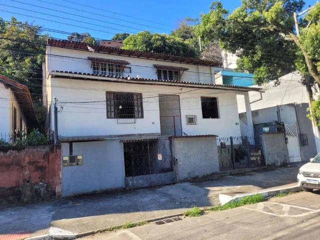 Casa / Sobrado para Venda em Vitória/ES Jucutuquara 9 Quartos