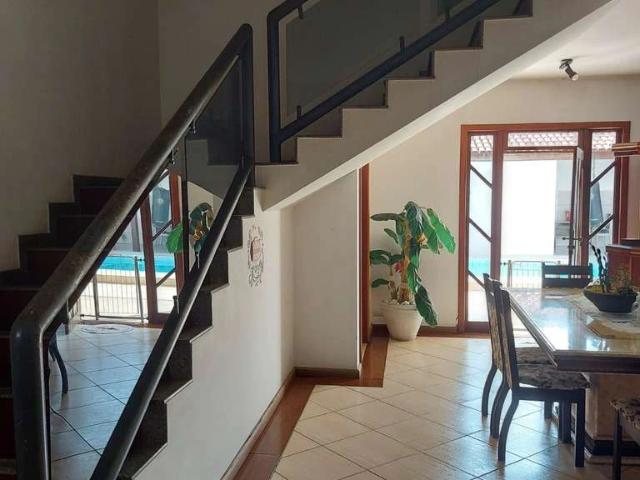 Casa / Sobrado para Venda em Vitória/ES Mata da Praia 4 Quartos