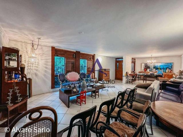 Casa / Sobrado para Venda em Vitória/ES Mata da Praia 4 Quartos